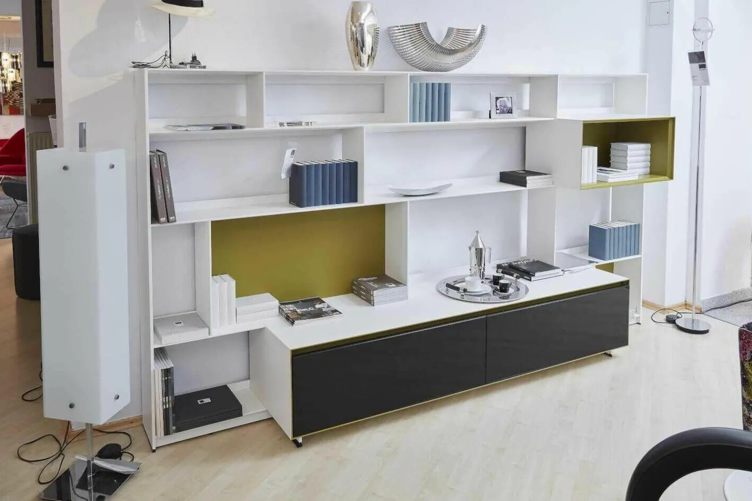 B&B Italia Wohnwände & Tv-Lowboards|Anbauwand Flat C Glas Schwarz Lackfarbe Gips