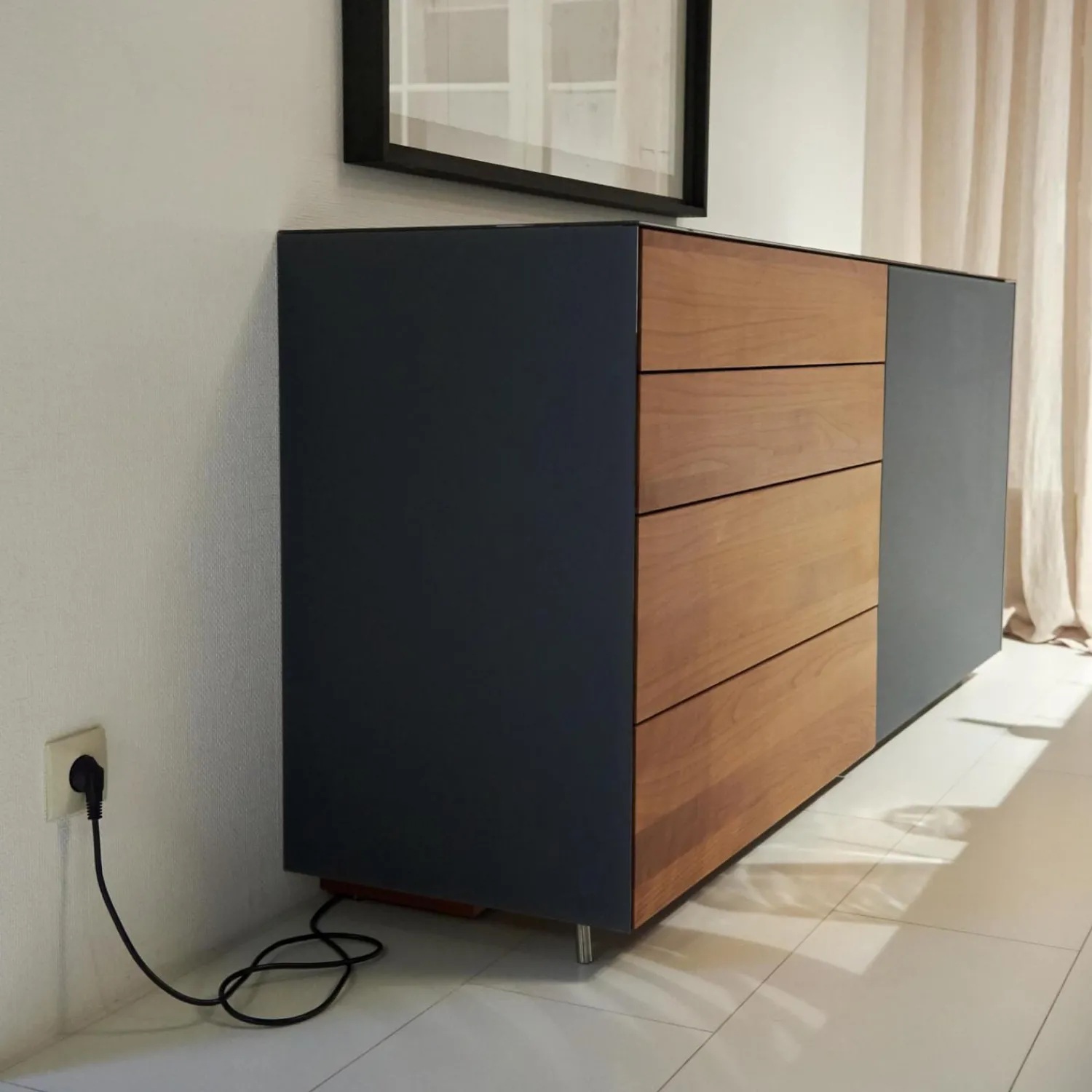 Team 7 Kommoden & Sideboards|Anrichte Cubus Pure AC 297195 Kirschbaum Geölt Schiebetüre Und Abdeckplatte Glas Matt Anthrazit Füße Metall