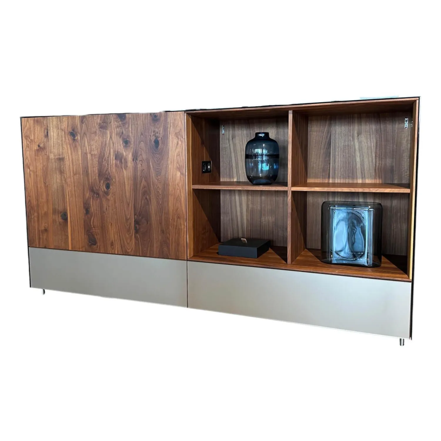 Team 7 Kommoden & Sideboards|Anrichte Cubus Pure Nussbaum Naturöl Mit Farbglas Bronze Matt