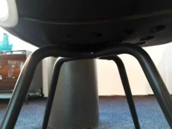 Poltrona Frau Einzelstühle|Armlehnenstuhl Ginger Ale Leder Latte Bianco Weiß Gestell Schwarz Lackiert