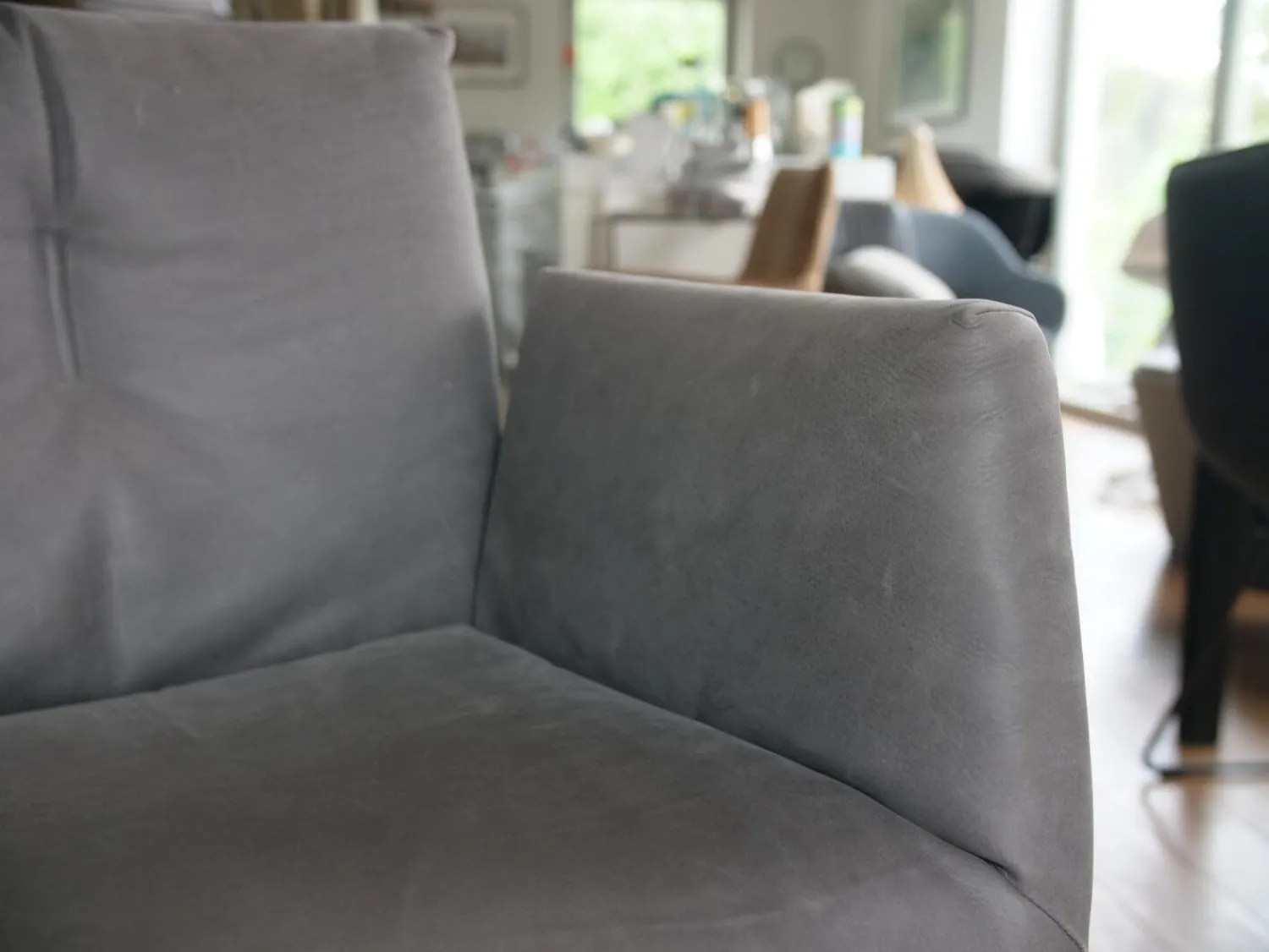 COR Stuhlsets|Einzelstühle|Armlehnstuhl Alvo Leder 493 Anthrazit 4 Fuß Drahtgestell M20 Schwarz LackiertUnd Schale Lack Schwarz