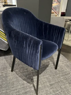 Freifrau Einzelstühle|Armlehnstuhl Celine High Uni Stoff Harald 3 792 Dunkelblau Stahlgestell Celine Schwarz Gleiter Aus Kunststoff