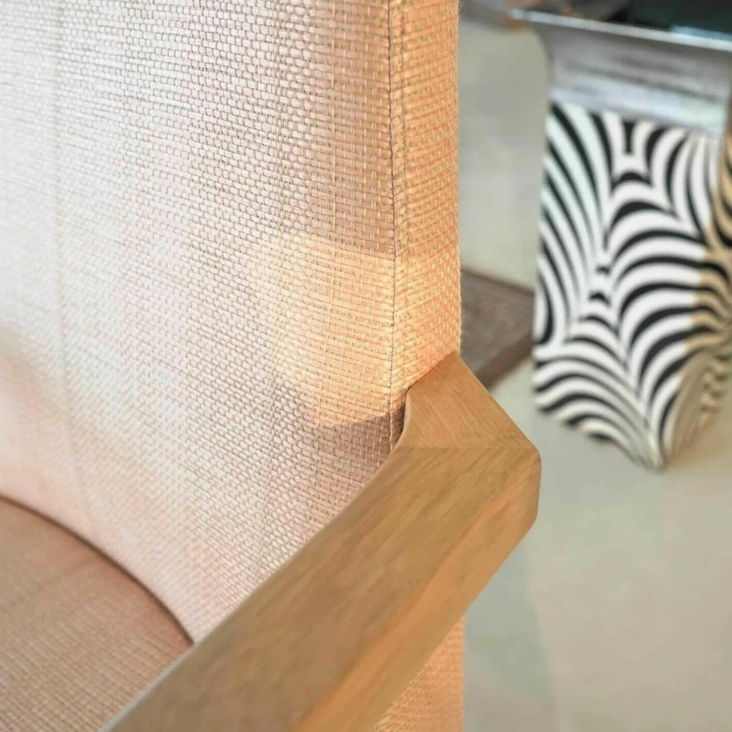 Bielefelder Werkstätten Einzelstühle|Armlehnstuhl Lexington Stoff Orange Rosa Holz