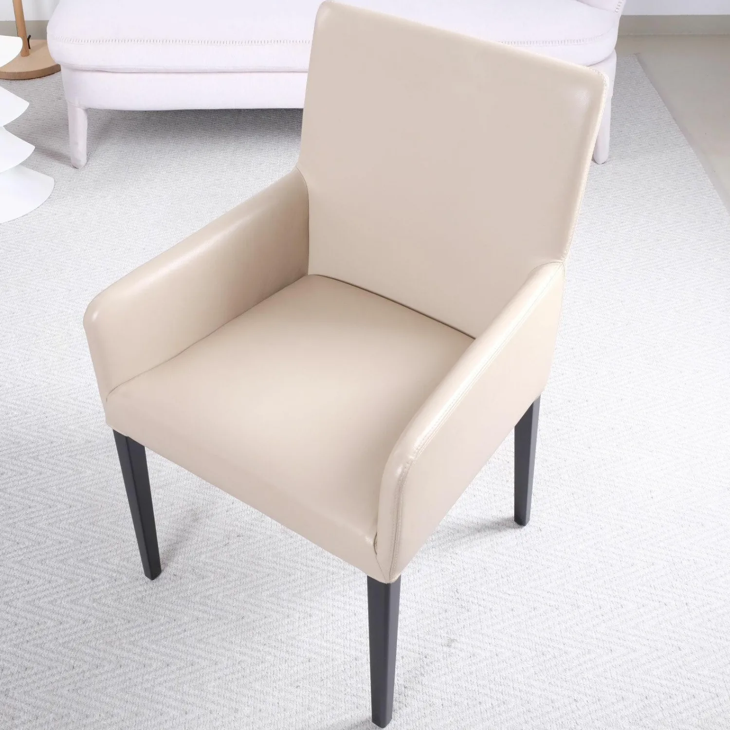 Wittmann Einzelstühle|Armlehnstuhl Nils Leder Nappa Stone Gestell Buche Schwarz