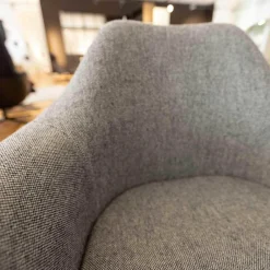 Knoll International Einzelstühle|Armlehnstuhl Saarinen Vollpolster Stoff Hallingdal 126 Grau Gestell Schwarz