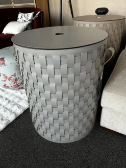 Pinetti Beistelltische|Aufbewahrungskorb Demetra Handgewebt Leder Light Grey Hellgrau
