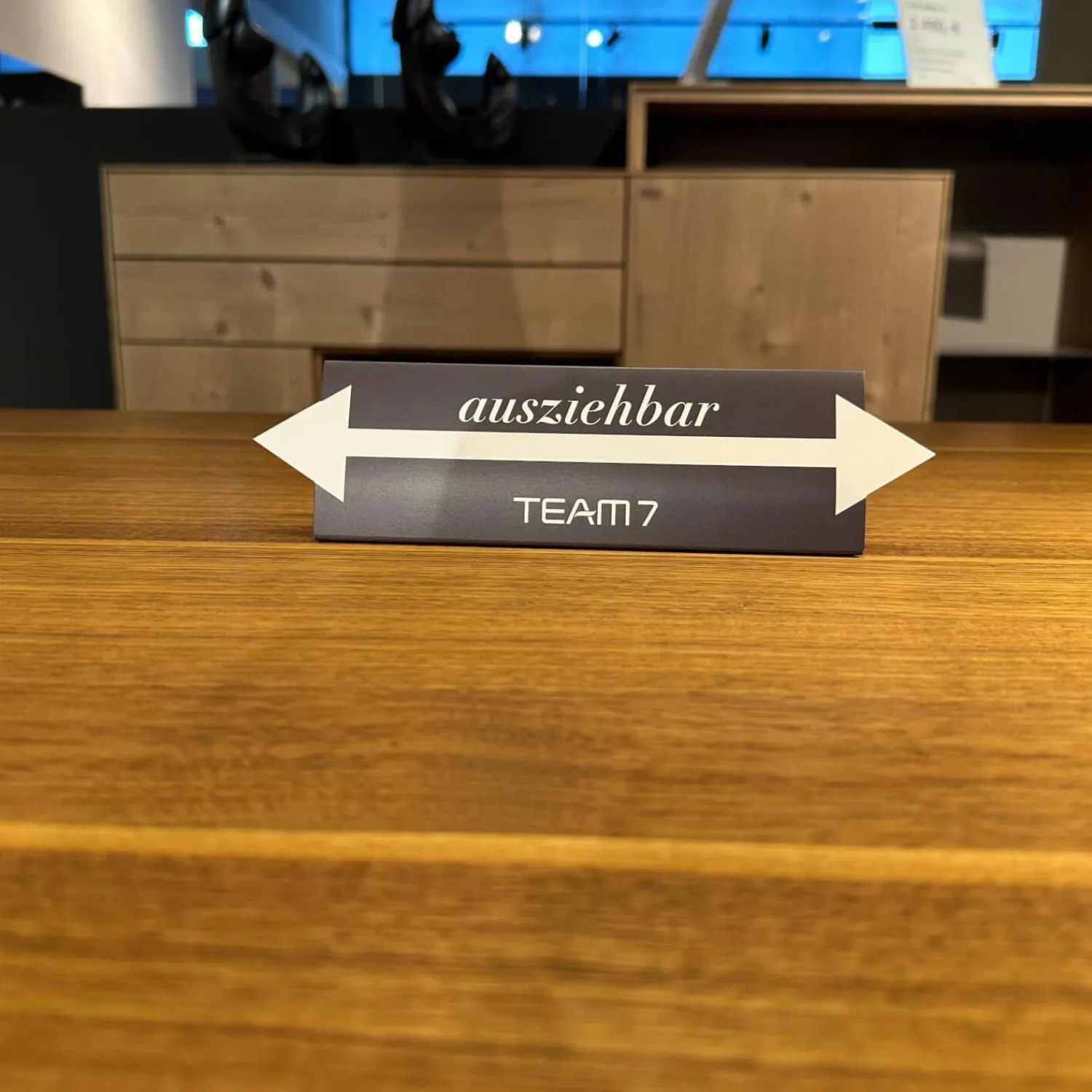 Team 7 Esstische|Auszugtisch Tak Platte Nussbaum Naturöl Gestell Metall Edelstahl Finish Mit Einlegeplatte