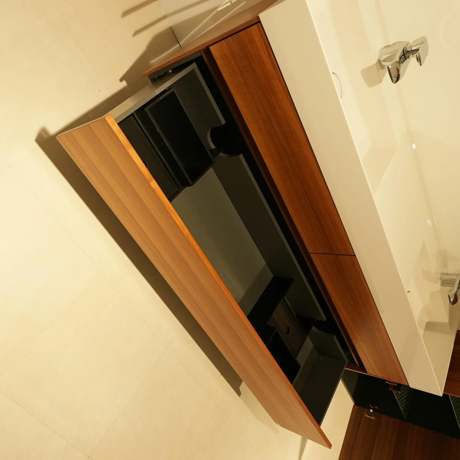 JOOP! Vitrinen & Highboards|Kommoden & Sideboards|Badprogramm Collection Unterschrank Oberschrank Vitrine Mineralmarmor Nussbaum