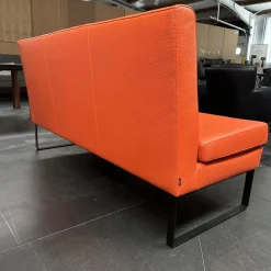 Werther Bänke|Bank Byblos XL Mit Armlehne Rechts Bezug Leder L9999B Orange Rot Fuß Metallkufen Schwarz