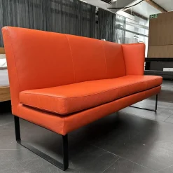 Werther Bänke|Bank Byblos XL Mit Armlehne Rechts Bezug Leder L9999B Orange Rot Fuß Metallkufen Schwarz