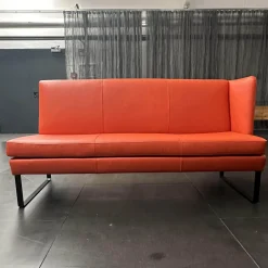 Werther Bänke|Bank Byblos XL Mit Armlehne Rechts Bezug Leder L9999B Orange Rot Fuß Metallkufen Schwarz