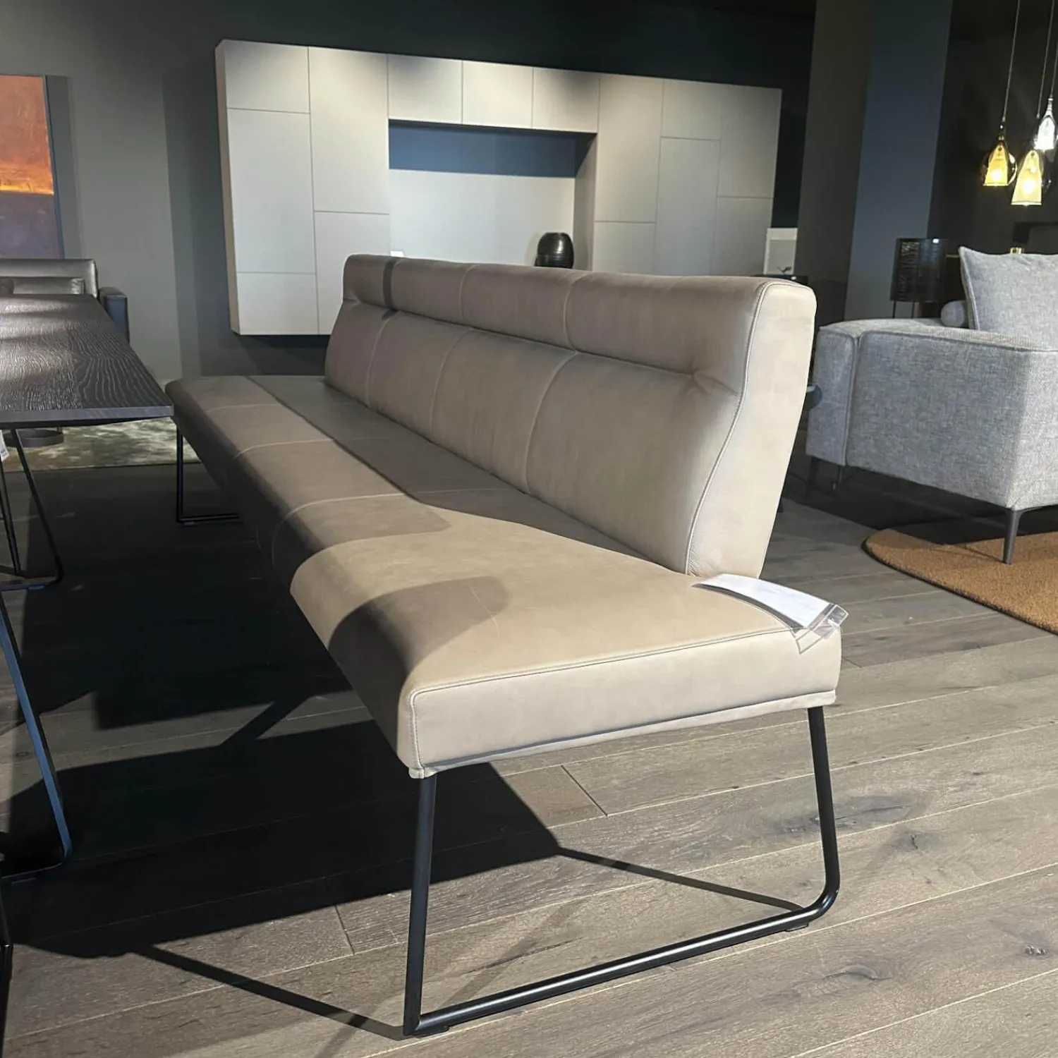 Haas Bänke|Bank Columbo Leder Rancho 1805 Fango Beige Metallgestell Rundrohr Schwarz Lackiert