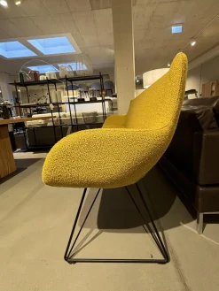 Werther Bänke|Bank Jona 240 Stoff Brera U 3280 Gelb Drahtuntergestell Schwarz