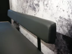 Team 7 Bänke|Bank Nox Eiche Naturöl Bezug Leder 70241 Anthrazit Metallkufe Schwarz