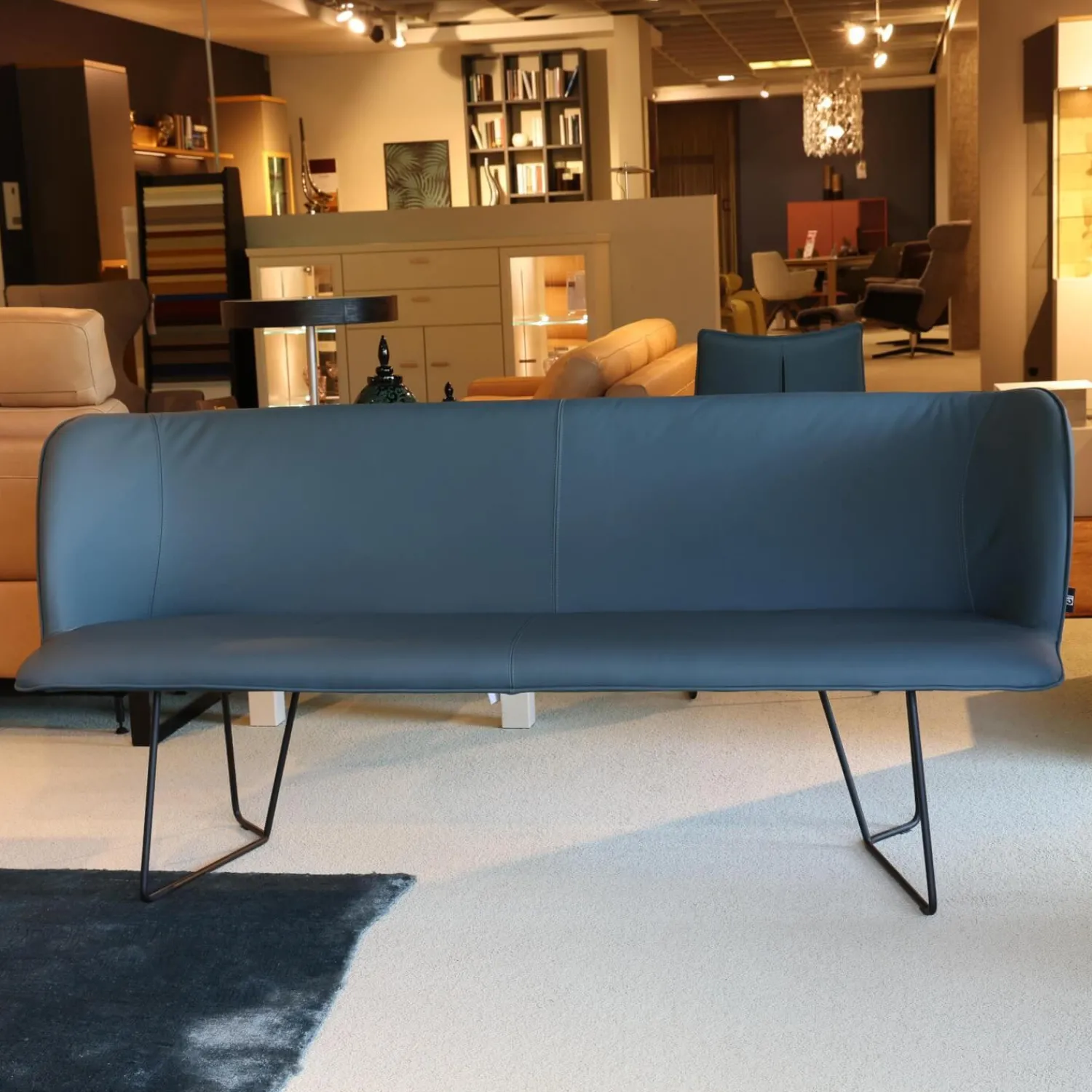 Contur Bänke|Bank Urbino Bezug Leder Toledo Whale Blau Grau Füße Stahl Pulverbeschichtet Schwarz