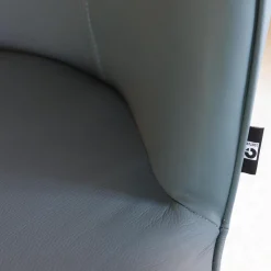 Contur Bänke|Bank Urbino Bezug Leder Toledo Whale Blau Grau Füße Stahl Pulverbeschichtet Schwarz