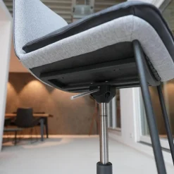 KFF Einzelstühle|Barhocker Lhasa Stoff Blake Grau 65 Drehgestell Struktur Anthrazit M23