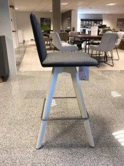 Mayer Barhocker & Barstühle|Barhocker Modell 1105 Kunstleder Schwarz 4-Fuß-Gestell Buche Magnolie Weiß