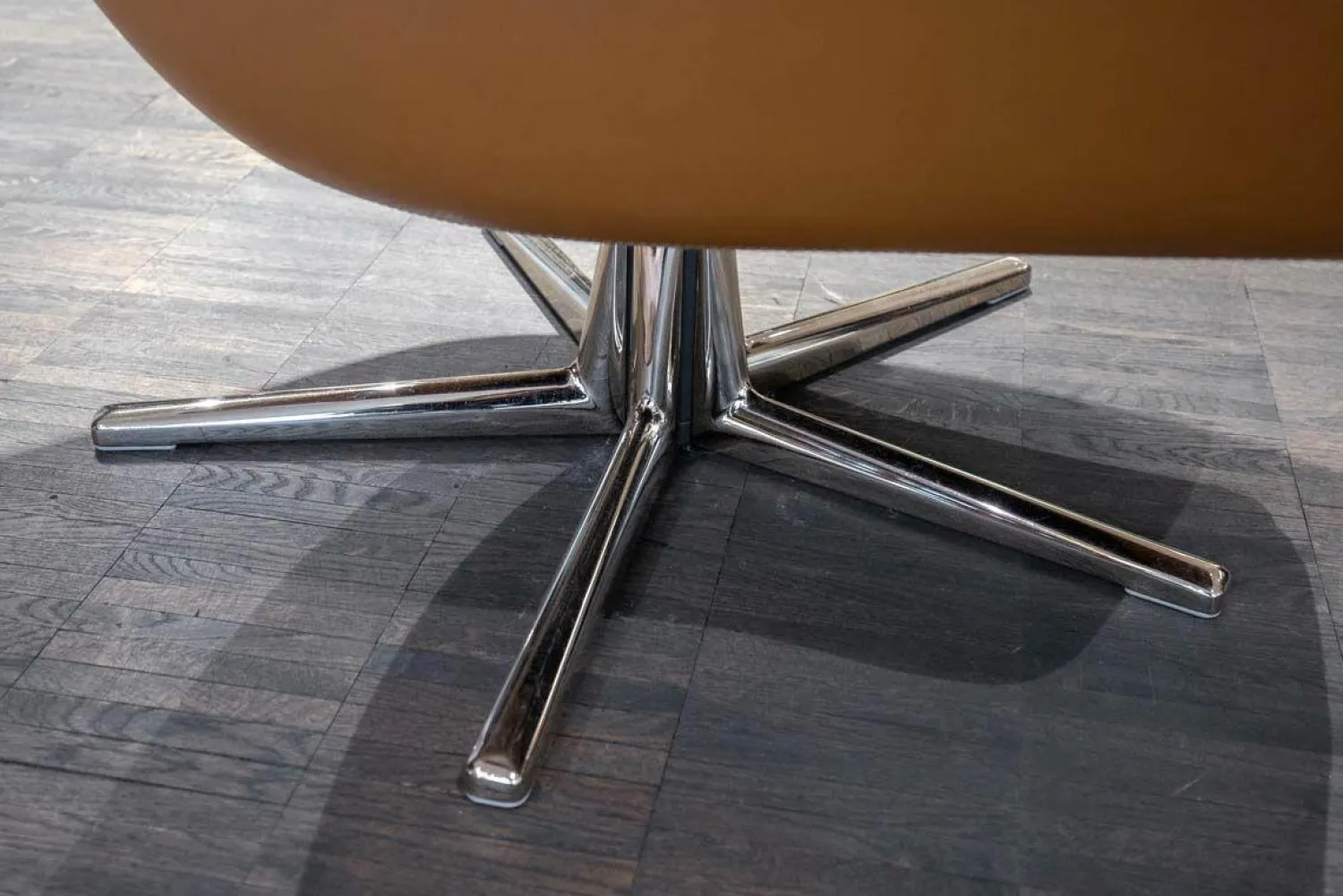 Flexform Loungesessel|Beistellsessel Sveva Stoff Eldorado 1559 Olivgrün Außen Braun Gestell Champagner