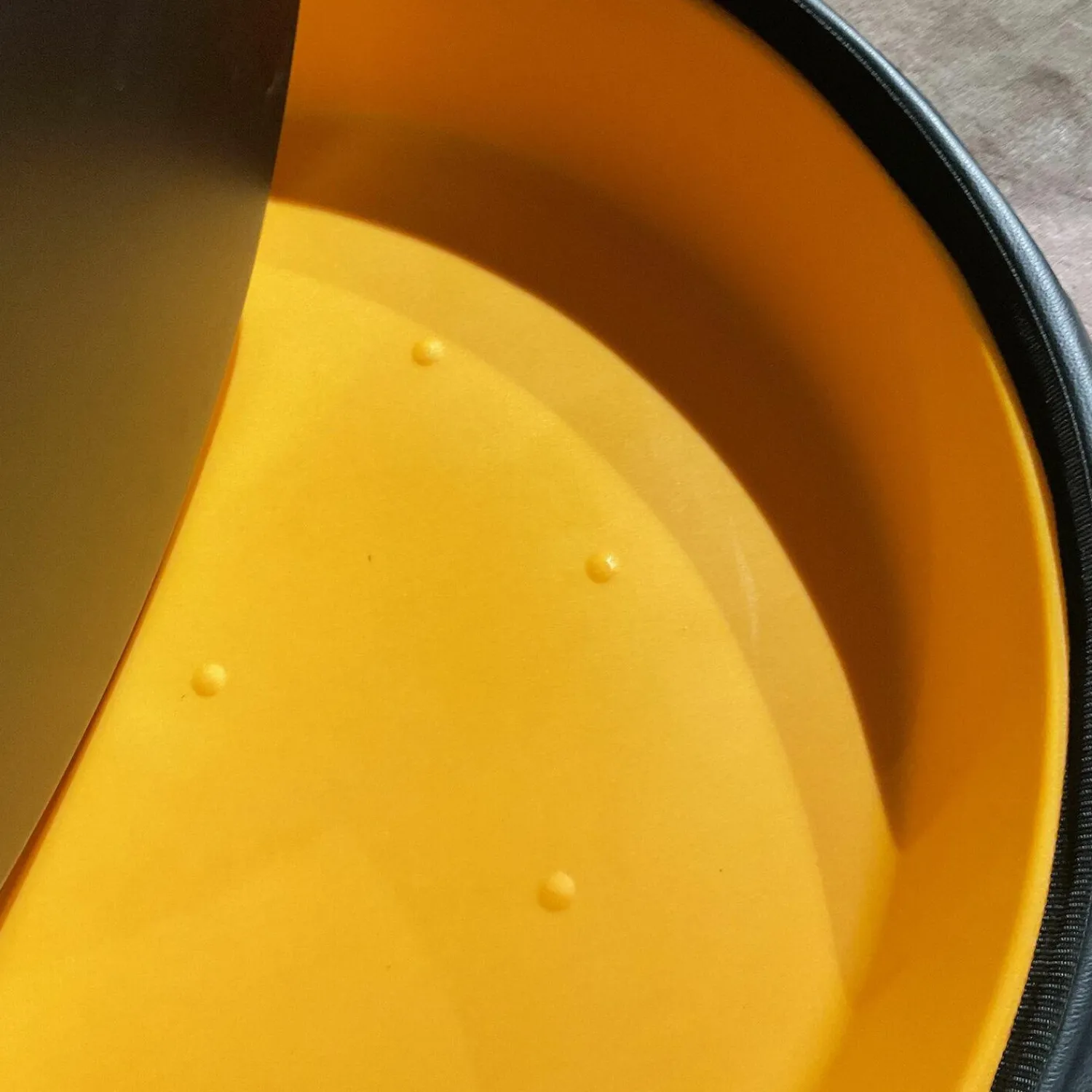 B&B Italia Beistelltische|Beistelltisch Lady Fat Leder Beta Nero Schwarz Platte Stahl Schwarz Lackiert