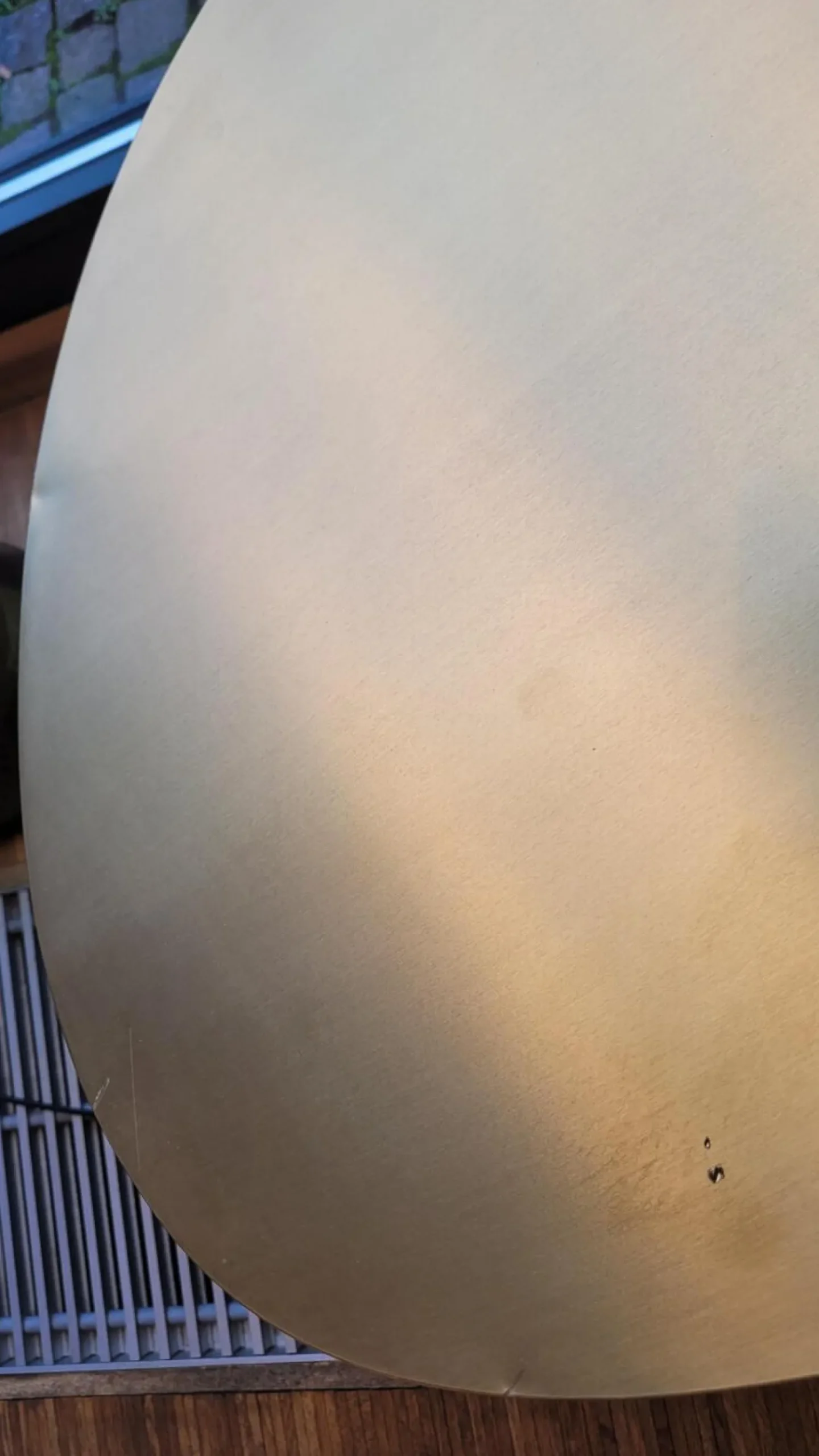 Christine Kröncke Couchtische|Beistelltisch Midas Messing Geschliffen Leicht Brüniert Sockel Handpoliert