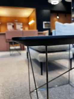 COR Beistelltische|Beistelltisch Pilotis T 7760 Tischplatte Massivholz Eiche Schwarz Dunkel Lackiert Metallgestell Schwarzchrom