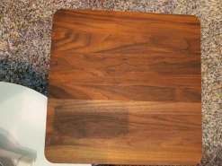 COR Beistelltische|Beistelltisch Sting T3850 Tischplatte Nussbaum Massiv Natur Geölt Gestell Verchromt Mit Syno Gleitern