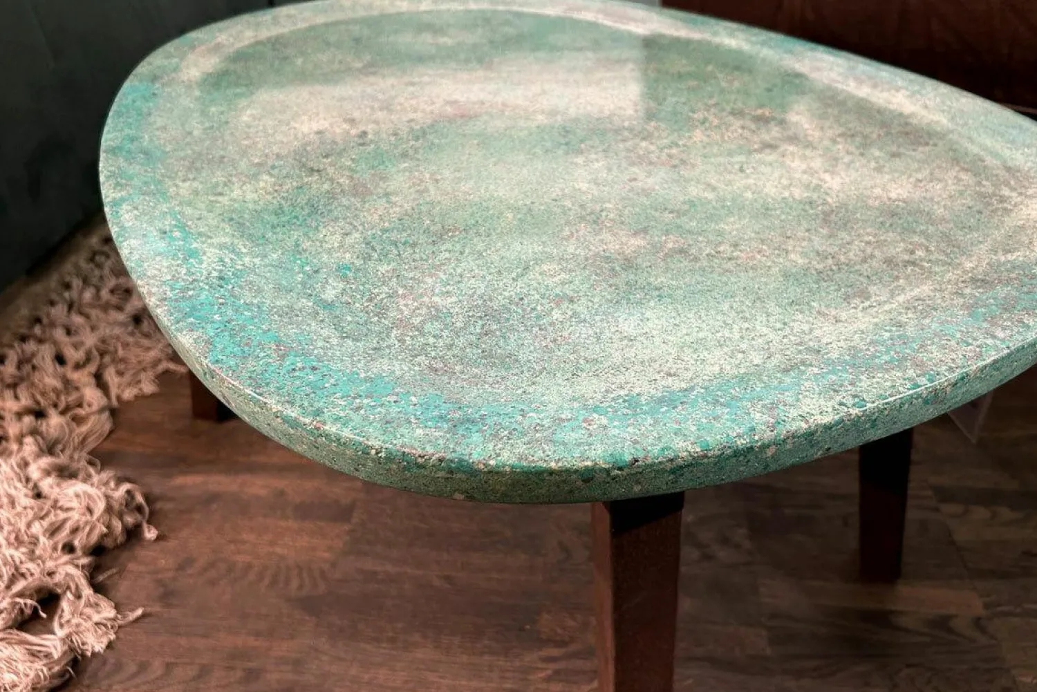 Baxter Beistelltische|Couchtische|Beistelltisch Vietri Platte Marmor Türkis Gestell Esche Gefärbt Nussbaumfarbig