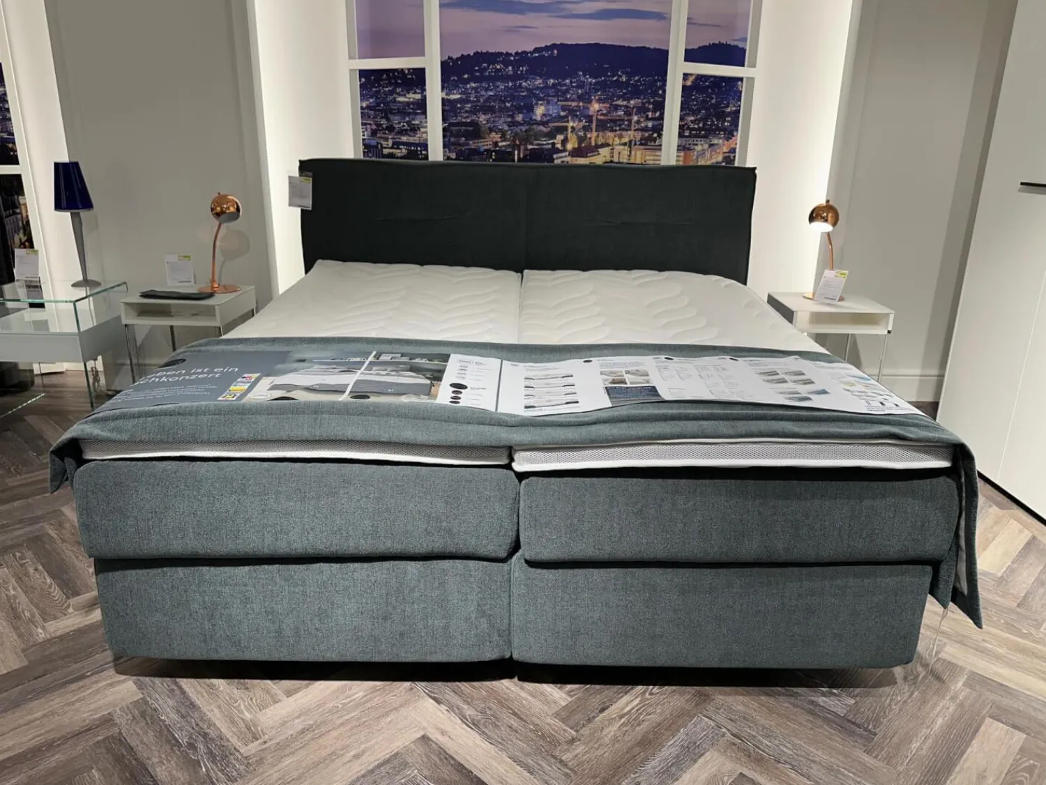 Femira Boxspringbetten|Bett Couture Stoff 8675 Blau mit 2 Matratzen Topper Plaid