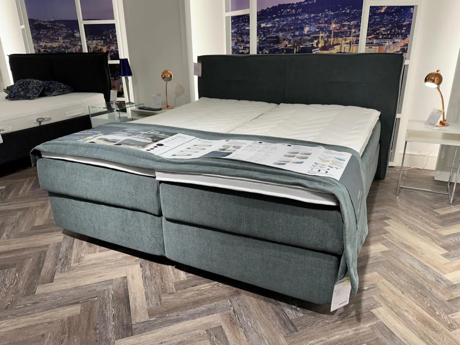 Femira Boxspringbetten|Bett Couture Stoff 8675 Blau mit 2 Matratzen Topper Plaid