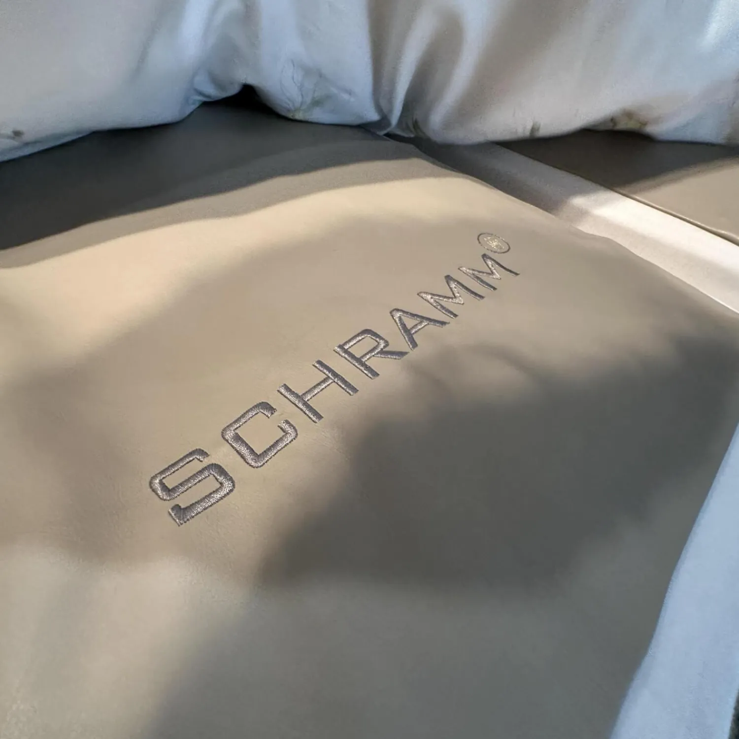 Schramm Boxspringbetten|Bett Purebeds Ell The Young Generation Stoff 1 Erik 640 Natur Grau Inklusive 2 Matratzen