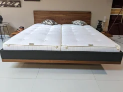 Team 7 Polsterbetten|Bett Riletto Massivholz Nussbaum Lederbettseiten L7 Anthrazit Mit 2 Konsolen Ohne Matratze Und Lattenrost