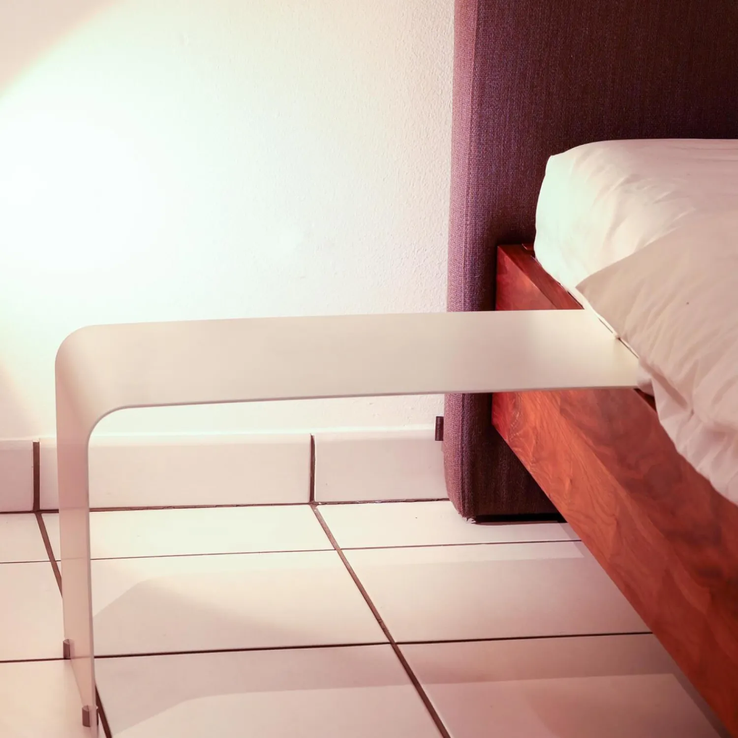 Zeitraum Polsterbetten|Bett Simple Button Massivholz Amerikanischer Nussbaum Polsterkopfteil 252 Mit Winkelablage Ohne Matratze Und Lattenrost