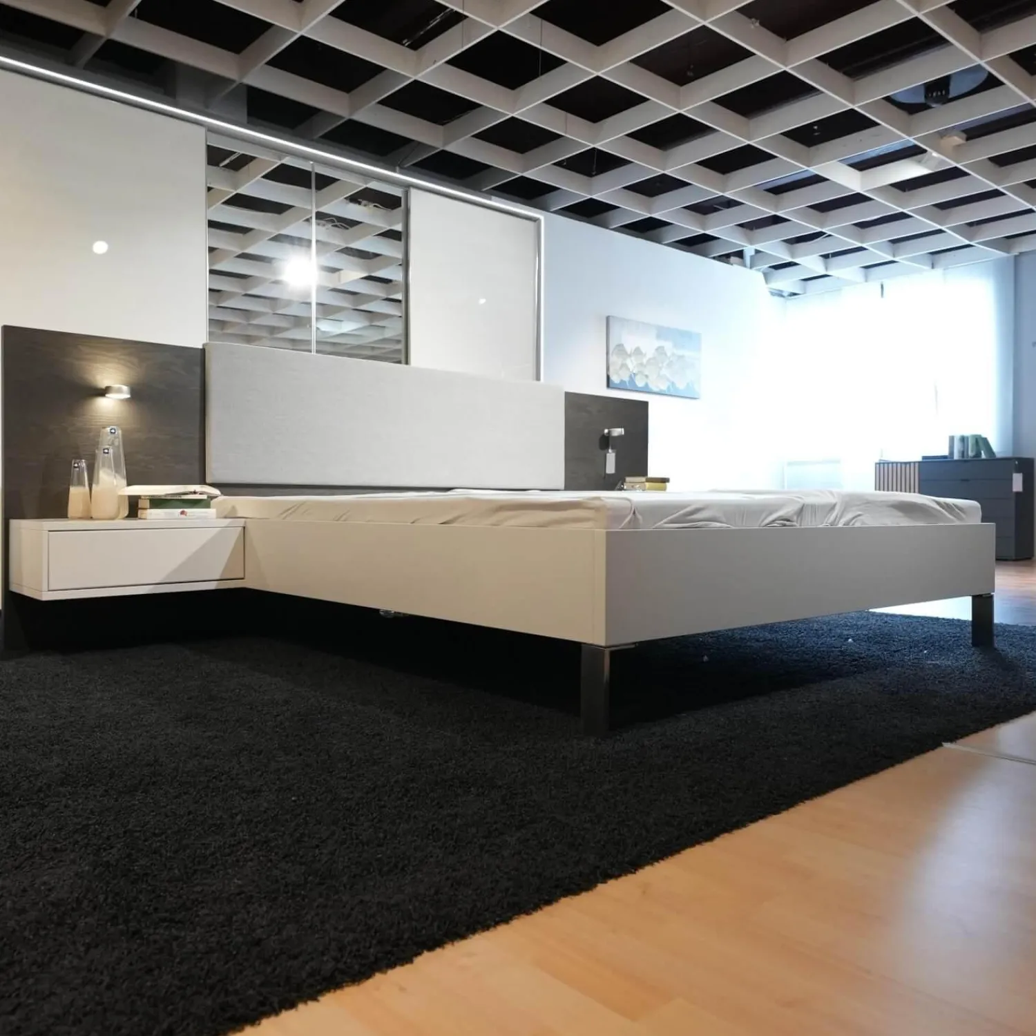 Rietberger Möbelwerke Polsterbetten|Bett Valea S71 69892 Lack R5 Brilliantgrau Hellgrau Weiß Kopfteil Dunkelgrau Inklusive Zubehör Inklusive Zubehör Ohne Matratze Ohne Lattenrost