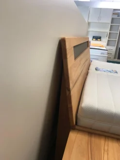 InCasa Polsterbetten|Bettgestell Casa Mio Kernbuche Massiv Natur Geölt Kopfteil Mit Glaseinsatz Havanna Grau Satiniert Füße Verzinkt Inklusive 2 Hängekonsolen ohne Matratzen ohne Lattenrost