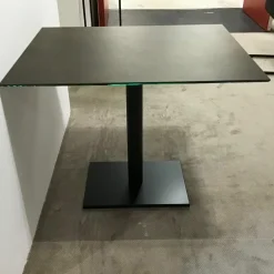 Ronald Schmitt Design Esstische|Bistrotisch P590 Tischplatte Keramik Osido Bruno Grau Gestell Metall Schwarz