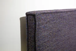 Treca Interiors Boxspringbetten|Boxspringbett Fine Stoff Passion Blau Füße Cube Wenge mit 2 Obermatratzen