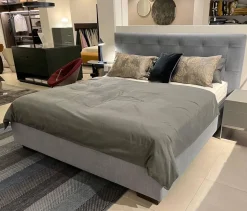 Schramm Boxspringbetten|Boxspringbett Gala Rahmen 28M 3B Stoff Nils 440 Sky Grau Blau Kopfteil Quadro Füße Eiche Wenge Inklusive 2 Matratzen Divina