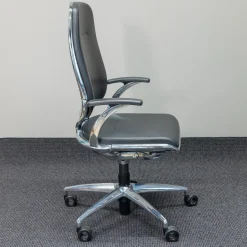 Girsberger Bürostühle|Bürodrehstuhl AL 3 Leder Schwarz 5-Sternfuß Auf Rollen