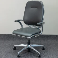 Girsberger Bürostühle|Bürodrehstuhl AL 3 Leder Schwarz 5-Sternfuß Auf Rollen