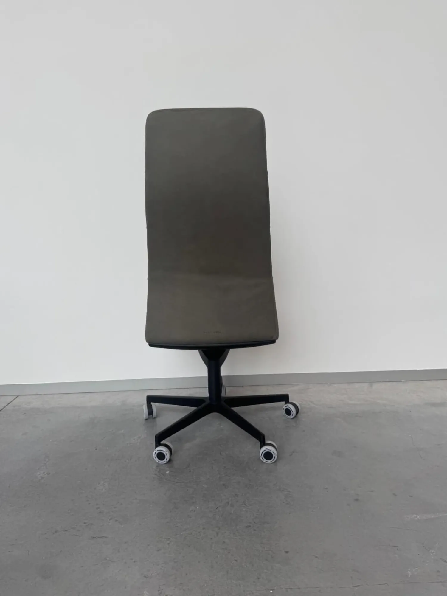 Walter Knoll Bürostühle|Bürodrehstuhl Leadchair Management Soft Leder Vintage 1436 Fango Grau 5 Stern Gestell Metall Schwarz Matt