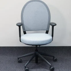 Girsberger Bürostühle|Bürodrehstuhl Marva Gepolstert Grau Gestell Alu Poliert