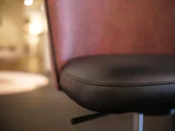 KFF Bürostühle|Bürostuhl Gaia Line V1 Stoff Picasso Red Rot 5358 Sitz Leder Milano Schwarz Gestell M02 Schwarz