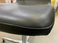 Groovy CC Bürostühle|Bürostuhl Tango Leder Schwarz Gestell Poliert auf Gleitern