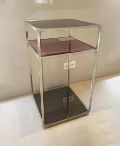 Christine Kröncke Konsolen|Cameo Konsole Parsolglas Hinterlackiert Rot Schwarz Gestell Edelstahl Matt