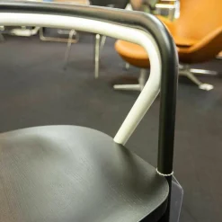 Cappellini Stuhlsets|Chair 2 Gestell Esche Massiv Schwarz Metallrohr Weiß Matt Sitzfläche Birkenholz mit Massivesche