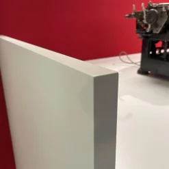 COR Regale|Chart Trennwand Regal Und Arbeitstisch Dunkelrot Hellrot White Mit Steckdose