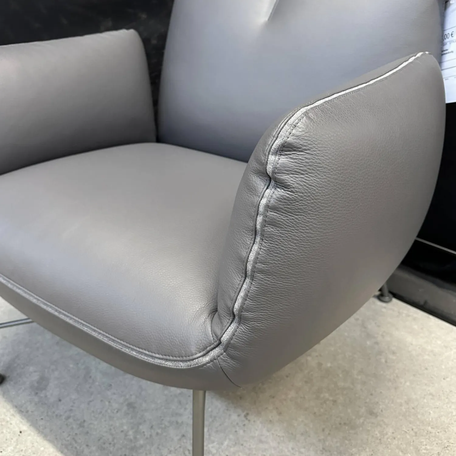 COR Loungesessel|Clubsessel Jalis 26188 Leder 248 Asche Grau Nahtband 5091 Mittelgrau Grau Drahtgestell F02 Feinstruktur Platin