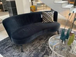 Bielefelder Werkstätten 2-Sitzer-Sofas|Cocktailsofa Nierenförmig Stoff Emilia 151 Dunkelblau Füße Schwarz Gebeizt