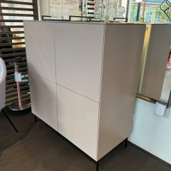 form1 Vitrinen & Highboards|Container Connect Lack Außen Rosé Rosa Grau Innen Snow Weiß Mit Schwarzen Eckfüßen